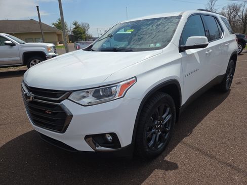 Used 2020 Chevrolet Traverse RS w/ LPO, Floor Liner Package image 7
