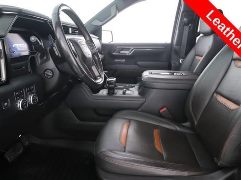 Used 2022 GMC Sierra 1500 AT4 w/ AT4 Premium Package AWD/4WD image 16