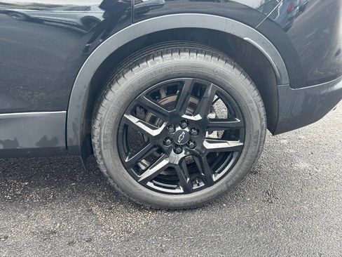 Certified 2024 Chevrolet Blazer LT w/ Convenience Package image 9