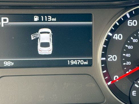 Used 2024 Kia Forte LXS FWD image 15