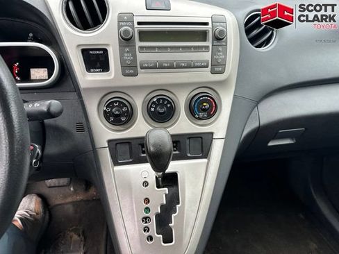 Used 2009 Toyota Matrix w/ PWR Pkg FWD image 5