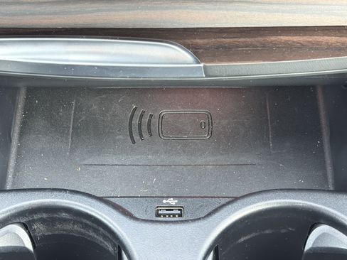 Certified 2023 BMW 530i w/ Convenience Package RWD image 7