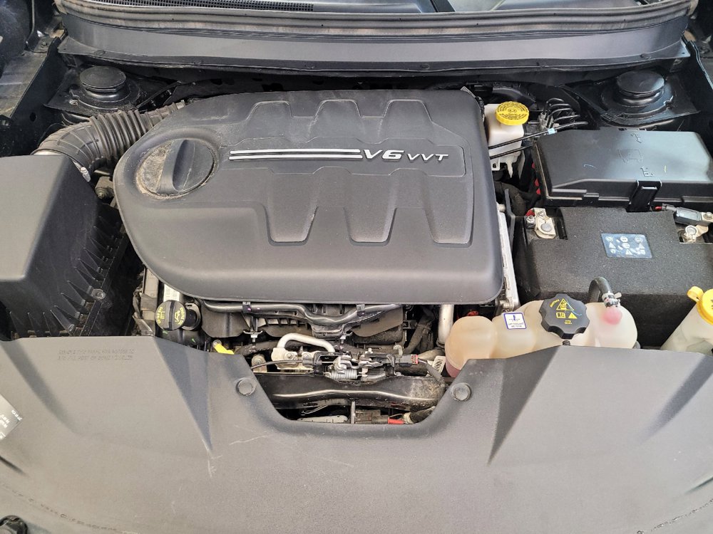 Used 2022 Jeep Cherokee Trailhawk AWD/4WD image 30