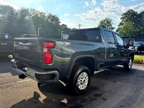 Used 2020 Chevrolet Silverado 2500 LT w/ Fleet Comfort Package image 8