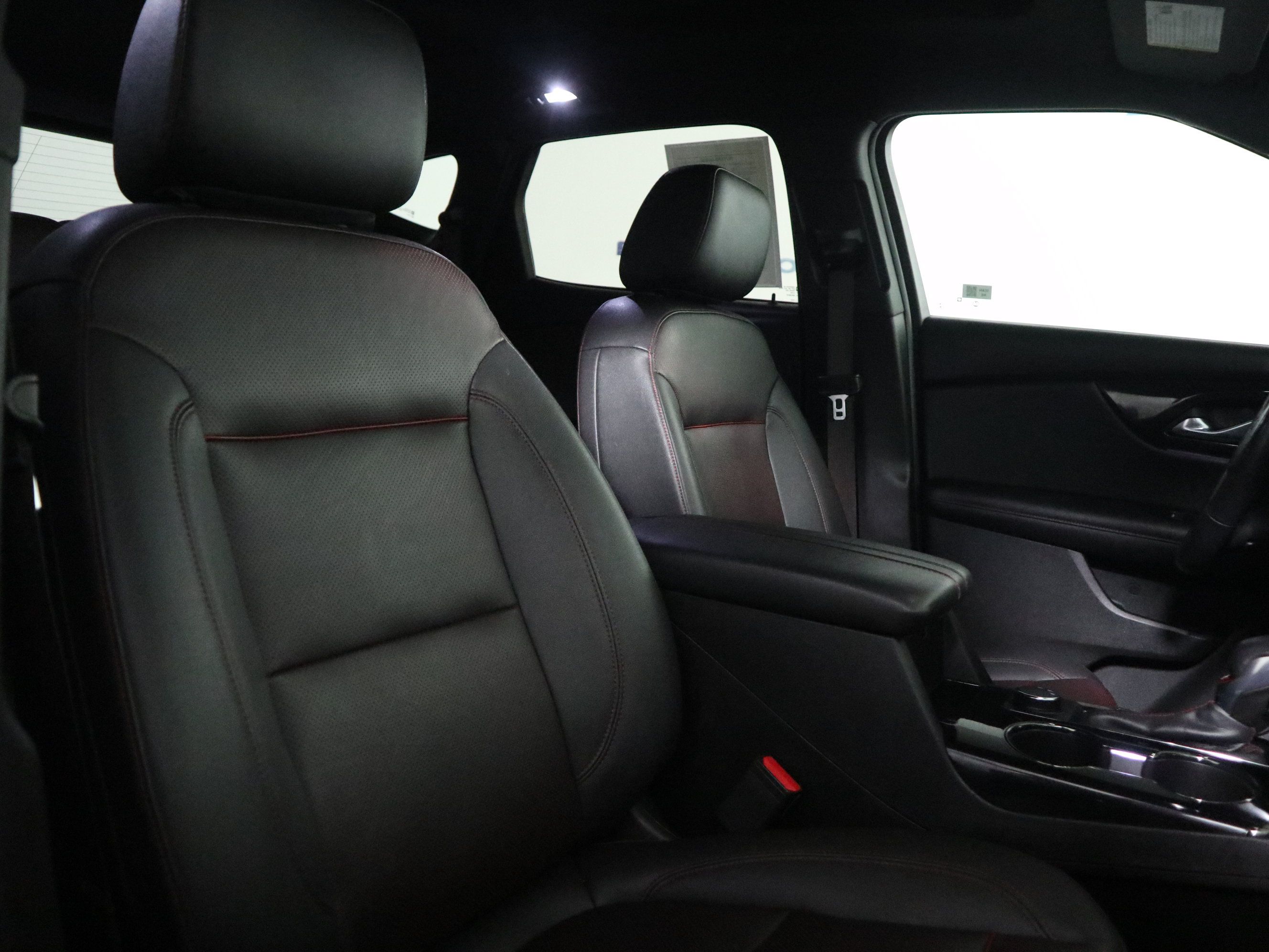 Used 2022 Chevrolet Blazer RS w/ Enhanced Convenience Package FWD image 19