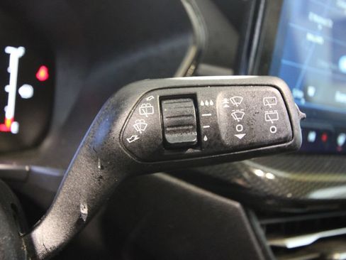 Used 2025 Ford Escape ST-Line Select w/ Tech Pack #1 AWD/4WD image 13