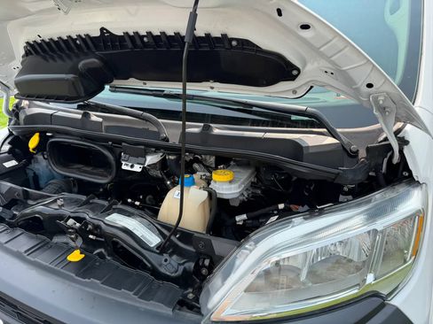 Used 2023 RAM ProMaster 2500 FWD image 49