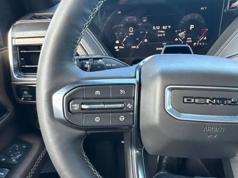 Used 2026 GMC Yukon XL Denali Ultimate w/ LPO, Floor Liner Package AWD/4WD image 36