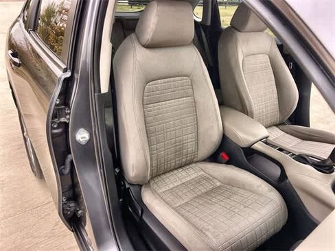 Certified 2025 Honda HR-V LX image 12