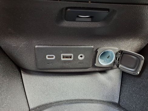 Used 2024 Chevrolet Malibu RS w/ LPO, Floor Liner Package FWD image 6