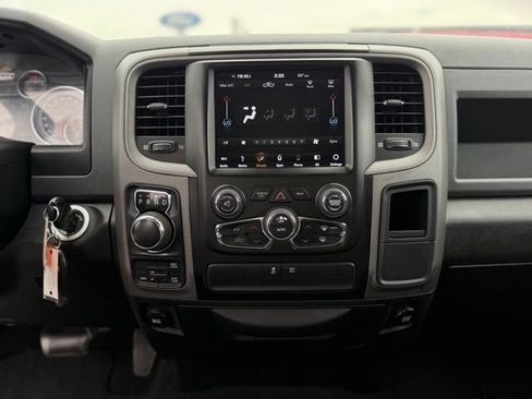 Used 2019 RAM 1500 Express w/ Wheel & Sound Group AWD/4WD image 22