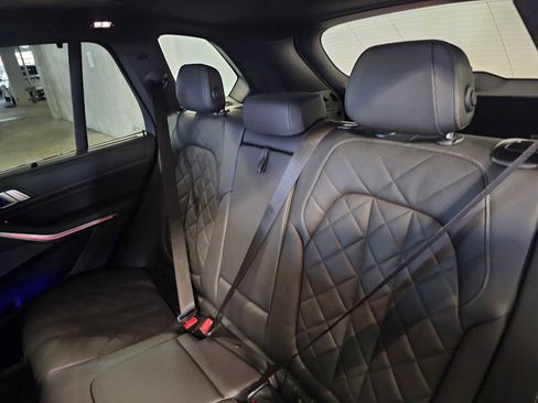 Used 2024 BMW X5 M60i image 36
