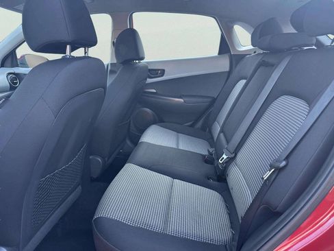 Used 2020 Hyundai Kona SE FWD image 11