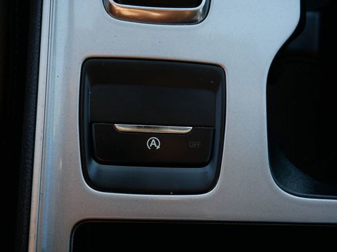 Certified 2024 Ford Edge SEL image 24