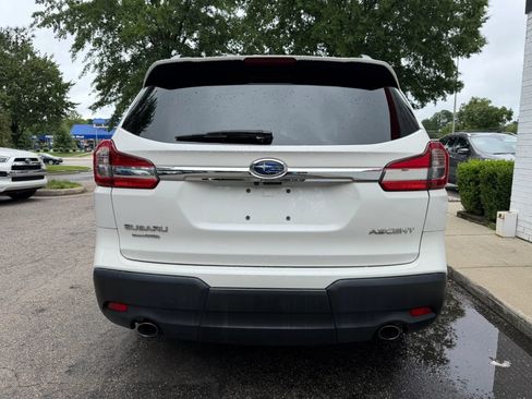 Used 2022 Subaru Ascent Premium AWD/4WD image 5