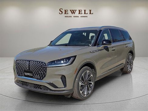 New 2025 Lincoln Aviator Reserve w/ Equipment Group 201A image 1
