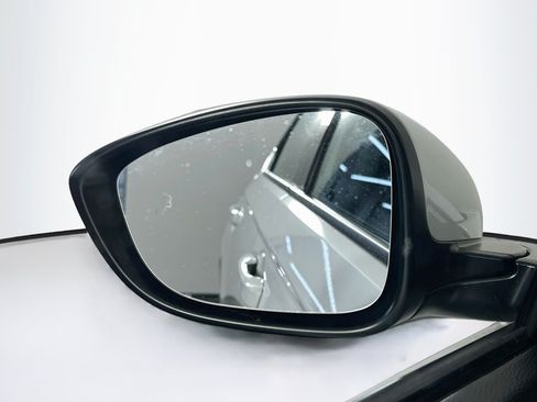 Used 2023 Honda Accord EX image 16