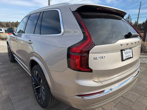 New 2026 Volvo XC90 T8 Plus w/ Protection Package Premier image 4