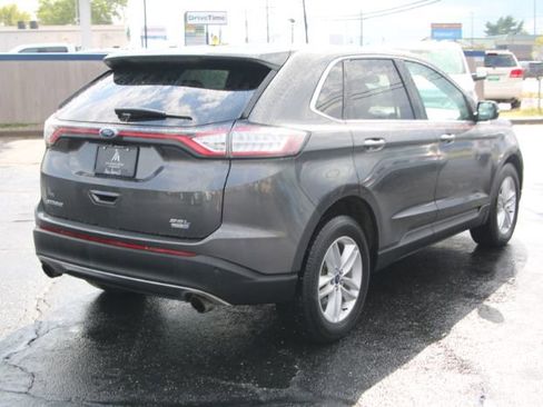 Used 2017 Ford Edge SEL image 18