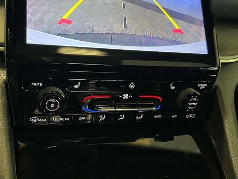 Used 2024 Jeep Grand Cherokee Limited 4xe image 32