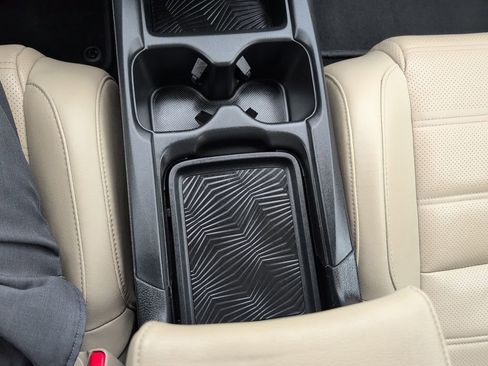 Used 2018 Honda CR-V EX-L image 24