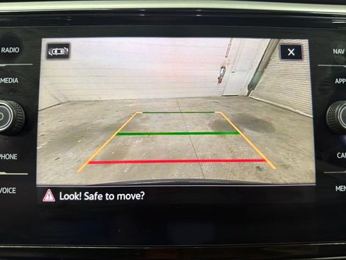 Used 2021 Volkswagen Atlas SEL Premium AWD/4WD image 27