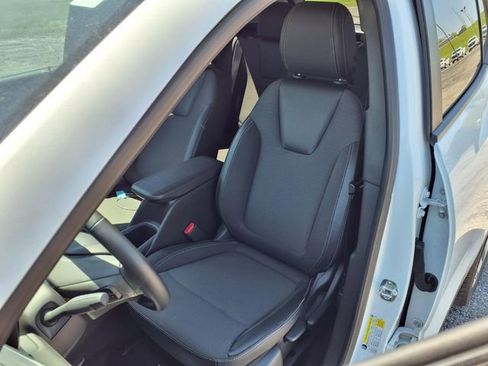Used 2025 Buick Encore GX Preferred FWD image 58
