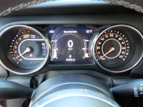 Used 2023 Jeep Wrangler Unlimited Sahara w/ LED Lighting Group AWD/4WD image 22