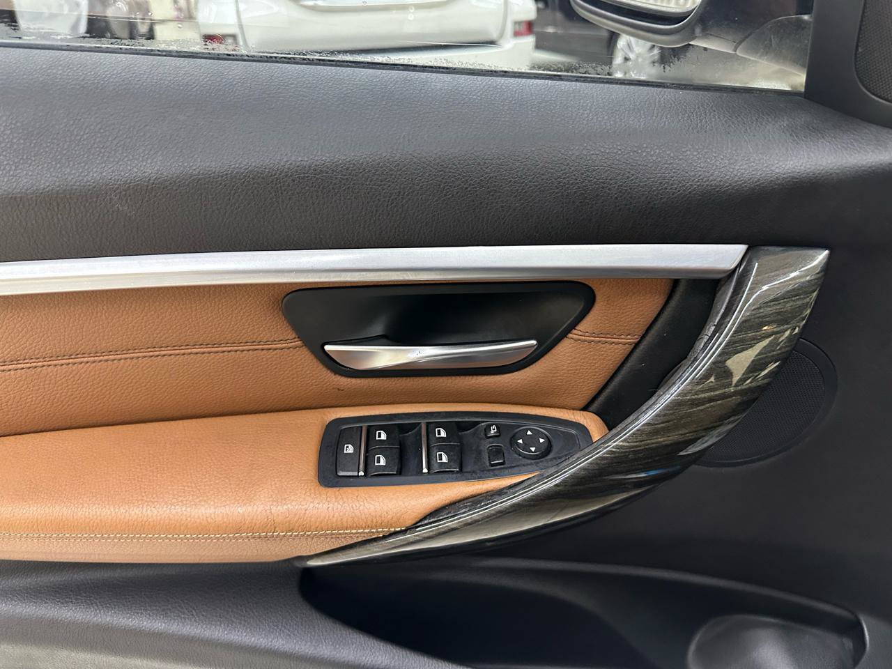 Used 2016 BMW 328i Sedan RWD image 15