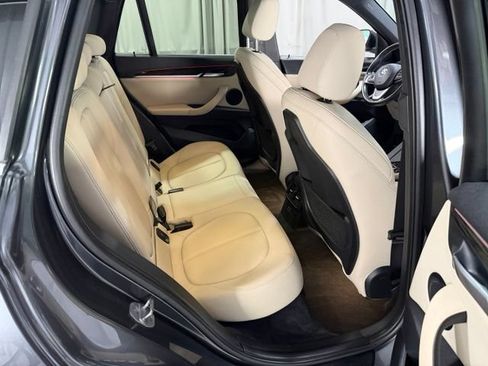 Used 2018 BMW X1 xDrive28i w/ Convenience Package AWD/4WD image 8