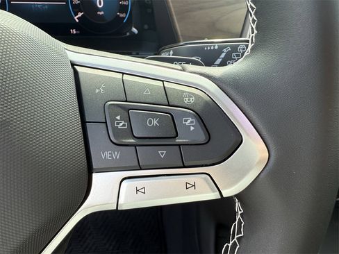 New 2026 Volkswagen Atlas SE image 15