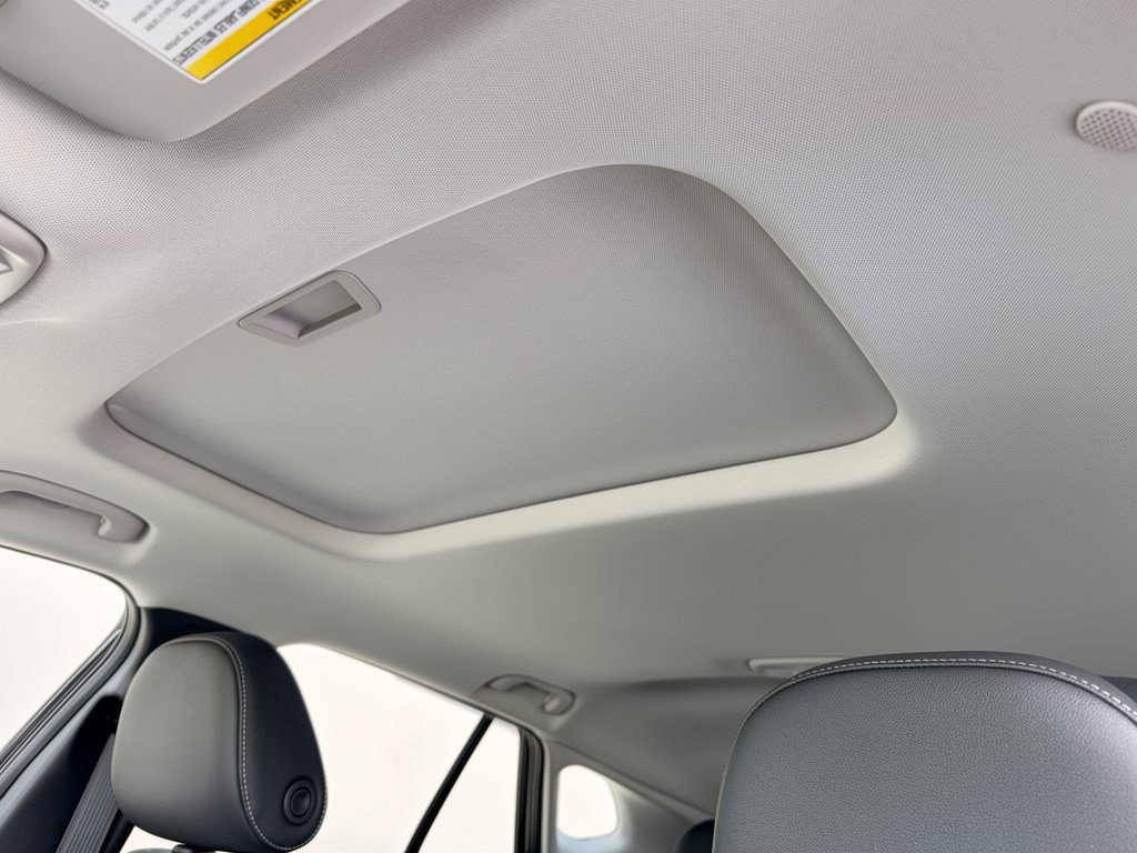 Certified 2026 Chevrolet Trax LT w/ Sunroof Package FWD image 27
