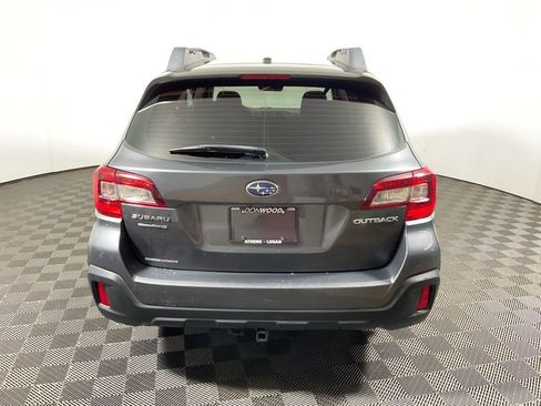 Used 2019 Subaru Outback 2.5i image 12