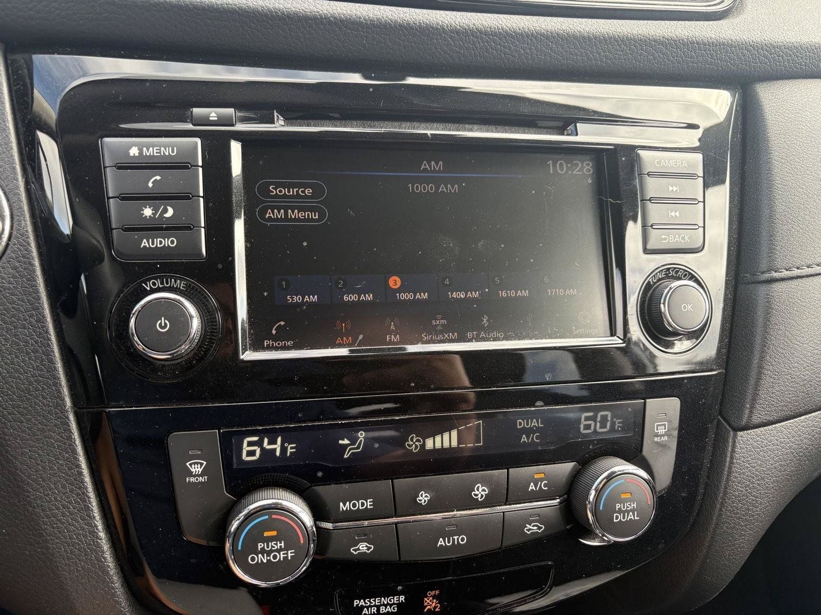 Used 2020 Nissan Rogue SV FWD image 9