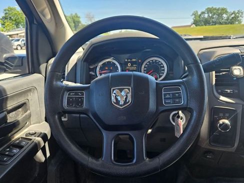 Used 2017 RAM 2500 Tradesman w/ Chrome Appearance Group AWD/4WD image 14