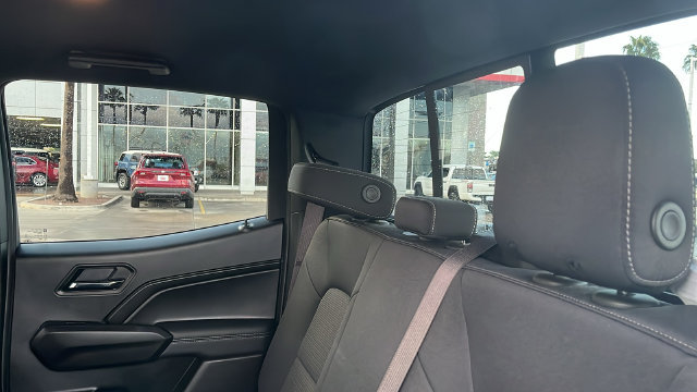 Used 2025 GMC Canyon Elevation RWD image 18