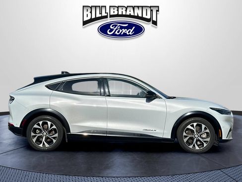 Used 2022 Ford Mustang Mach-E Premium RWD image 2