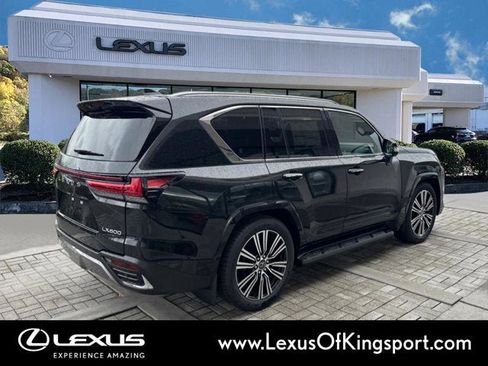 New 2025 Lexus LX 600 4WD w/ Accessory Package (2T) image 4