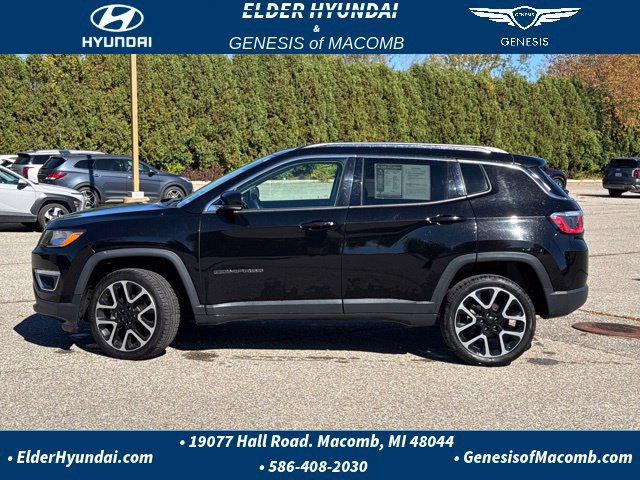 Used 2018 Jeep Compass Limited w/ Navigation Group AWD/4WD image 2