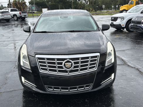 Used 2014 Cadillac XTS Luxury w/ Driver Awareness Package FWD image 8