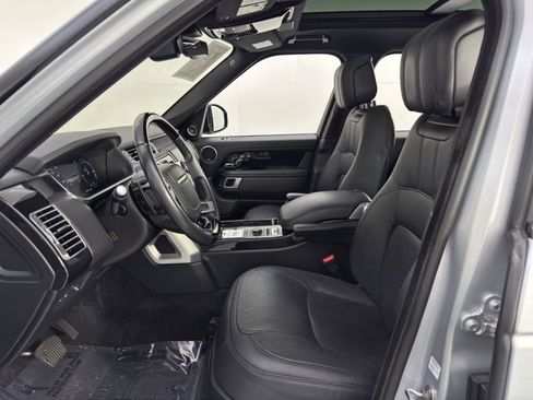 Used 2020 Land Rover Range Rover HSE image 17