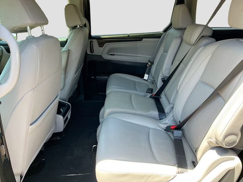Used 2024 Honda Odyssey EX-L image 25