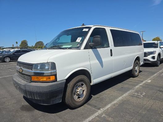 Used 2019 Chevrolet Express 2500 LS w/ Driver Convenience Package RWD image 4