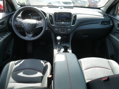 Used 2024 Chevrolet Equinox RS w/ RS Leather Package AWD/4WD image 10
