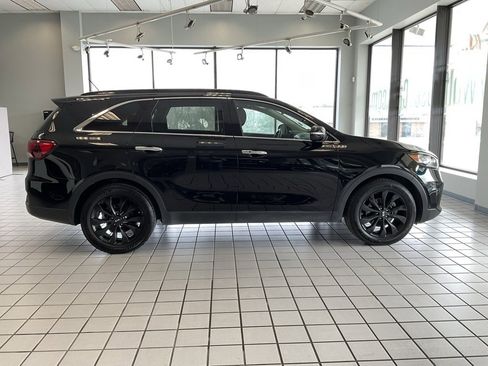 Used 2020 Kia Sorento S image 6