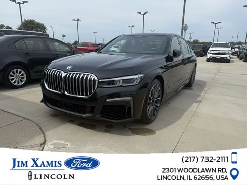 Used 2020 BMW 750i xDrive w/ Executive Package AWD/4WD image 1
