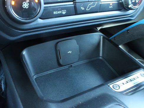 Used 2022 Ford Bronco Black Diamond AWD/4WD image 17