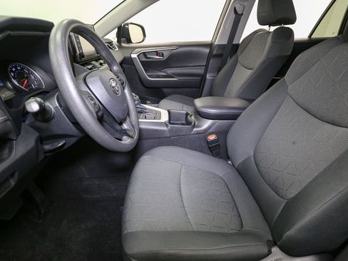 Used 2022 Toyota RAV4 XLE image 43