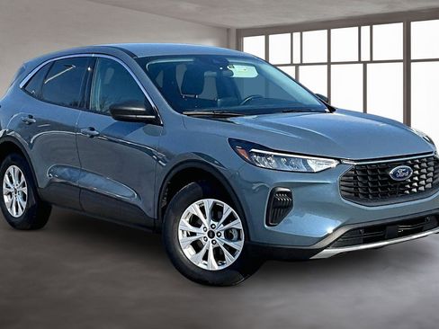 Used 2023 Ford Escape Active image 13