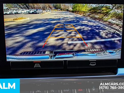 Used 2025 GMC Sierra 1500 SLT image 31